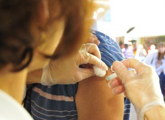 Postos de saúde abrem neste sábado para o Dia D da vacina contra gripe
