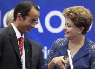 Em emails anteriores à prisão, Marcelo Odebrecht dizia que Dilma sairia do Planalto “algemada”