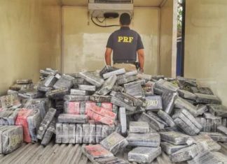 Cerca de 1 tonelada de cocaína é apreendida em Feira de Santana