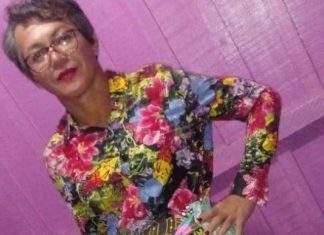 Homem é detido, fantasiado de mulher, ao tentar fazer prova de direção no lugar da mãe