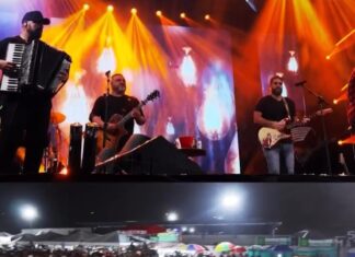 FESTA ANTECIPADA EM SANTANÓPOLIS E MUITA CURTIÇÃO!