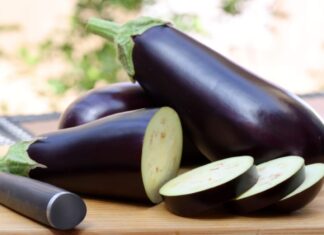 Corpo revitalizado: 10 motivos para incluir a berinjela na dieta