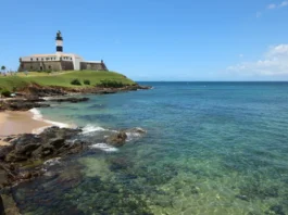 Bahia prevê recorde histórico de turistas durante o verão