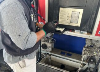 Operação Combustível Legal fiscaliza 65 postos no recôncavo baiano