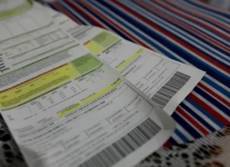 Conta de luz vai ficar mais barata em dezembro após 6 meses de bandeira vermelha