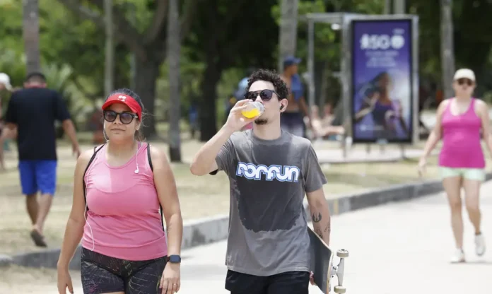 Calor-extremo-pode-provocar-mal-estar-e-ate-morte-0137422000202512301028-ScaleDownProportional