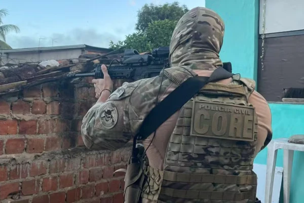 material-foi-apreendido-pela-policia-3051619-article