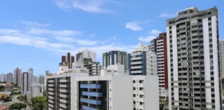 Sem festa de Carnaval? Lei do silêncio pode gerar despejo em condomínios