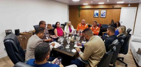 45e50d4421d49e9f4cb63e65b179