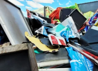 Semmam retira mais de 800 peças publicitárias irregulares em Feira de Santana