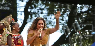 Trio do Psirico ultrapassa Daniela Mercury e cantora desabafa: “Era o nosso lugar”