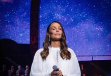 Ivete Sangalo passa por longa cirurgia no rosto após queda