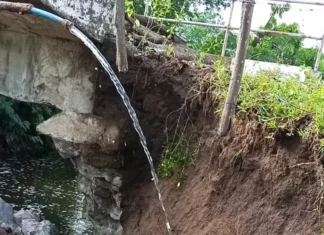 Chuvas causam desmoronamento de parte de ponte no interior da Bahia