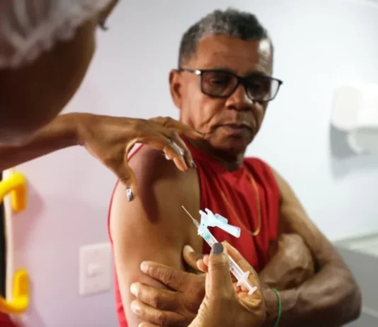 Bahia segue com vacinação contra a Influenza para toda a população até 17 de junho