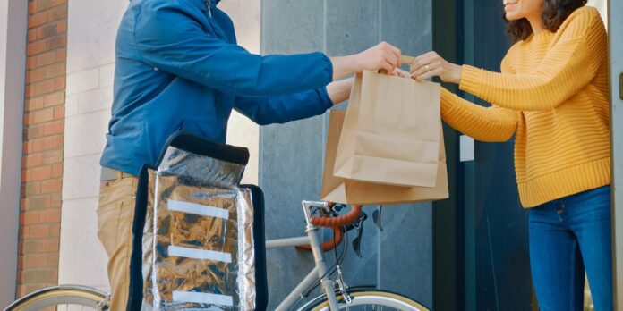 DELIVERY2_SHUTTER-1140x570.jpg
