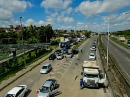 Bancos baianos são autuados por filas de mais de 15 minutos