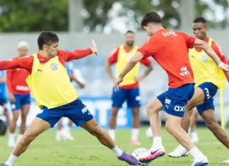 Ademir inicia transição, Everton Ribeiro segue com trabalho individual e Bahia faz treino tático antes do Ba-Vi