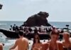 Chegada de barco com dezenas de imigrantes surpreende banhistas em praia da Espanha; VÍDEO