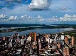 Polícia resgata cerca de 200 brasileiros em operação contra exploração em call center no Paraguai