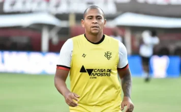 Ex-Vitória e com 25 clubes no currículo, jogador planeja aposentadoria para este ano