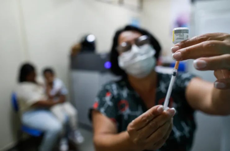 Governo recomenda vacina contra HPV para crianças a partir de 2 anos