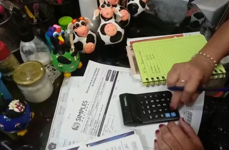 Mudança nas regras do MEI promete perdoar débitos e ampliar limite de faturamento para 636 mil baianos