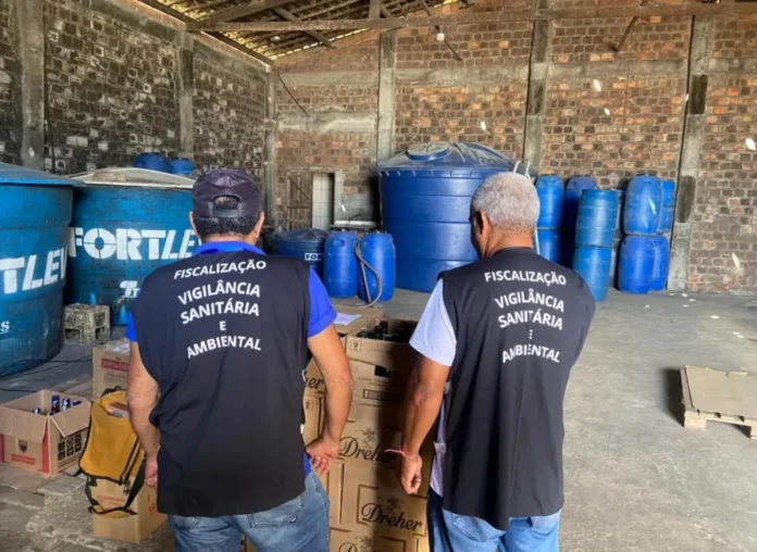 Policia-Civil-interdita-fabrica-clandestina-de-cachaca-3-1000x730-1